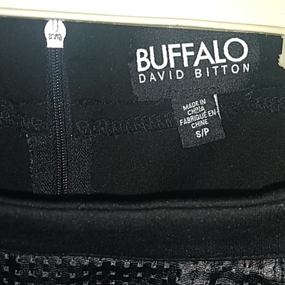 Buffalo Davi Bitton, faux leath skort - Picture 2 of 3